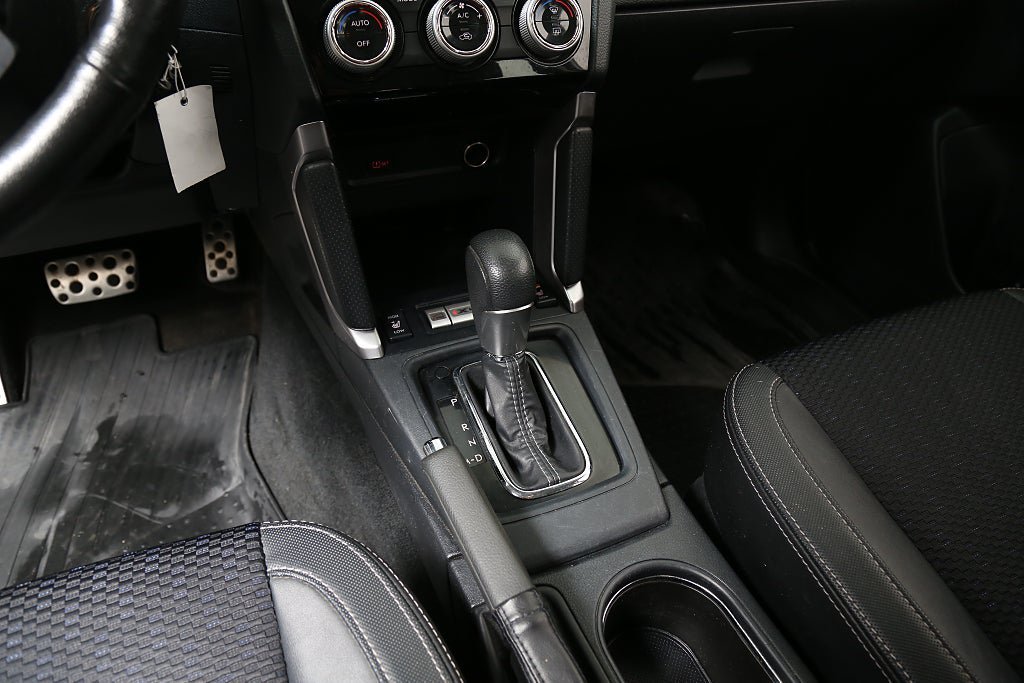 Vehicle Image 26