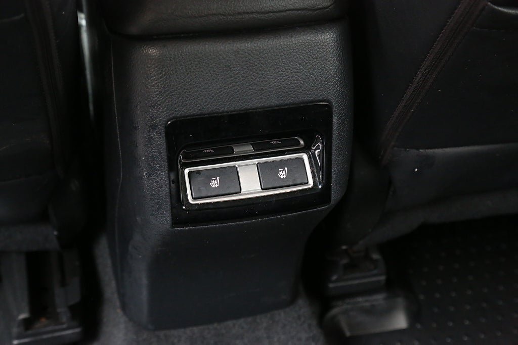 Vehicle Image 27