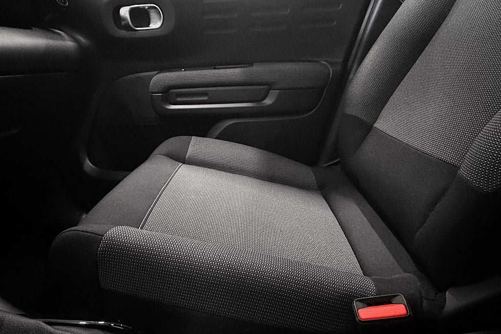 Vehicle Image 17