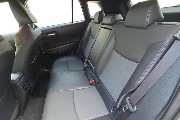 Vehicle Image 18