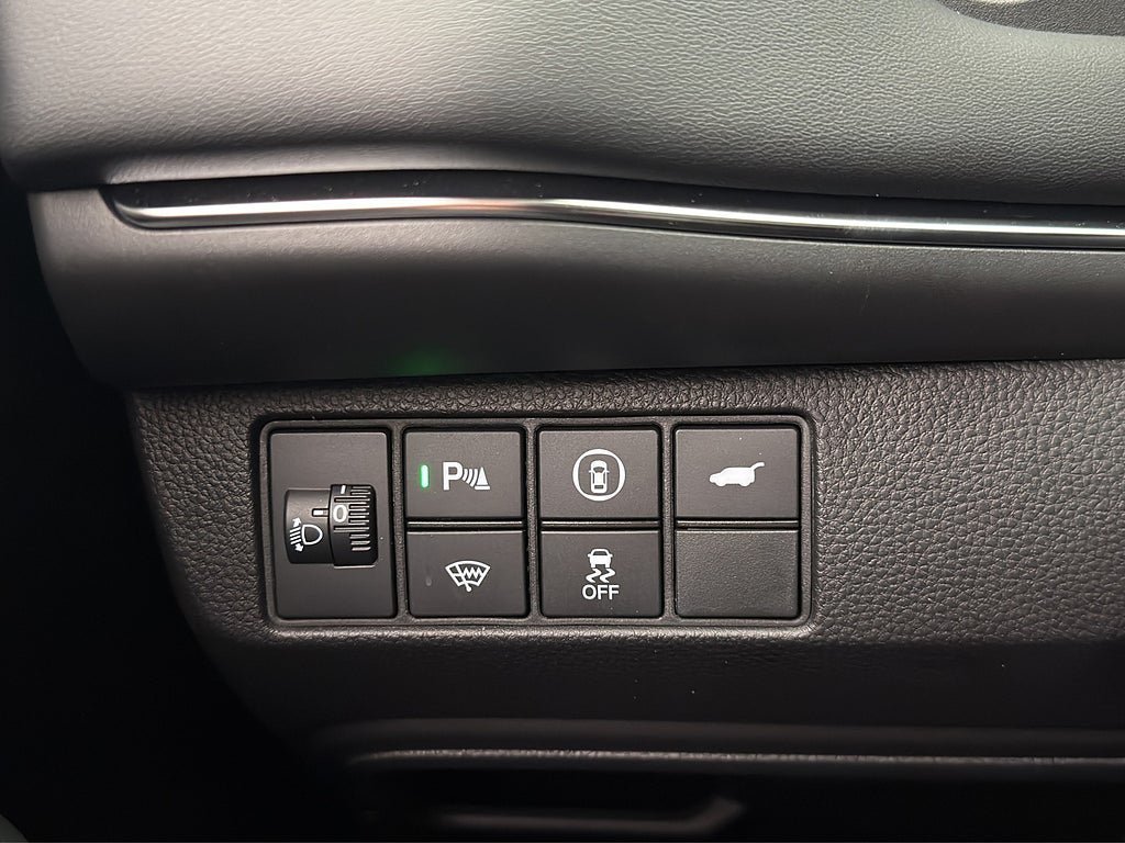 Vehicle Image 22