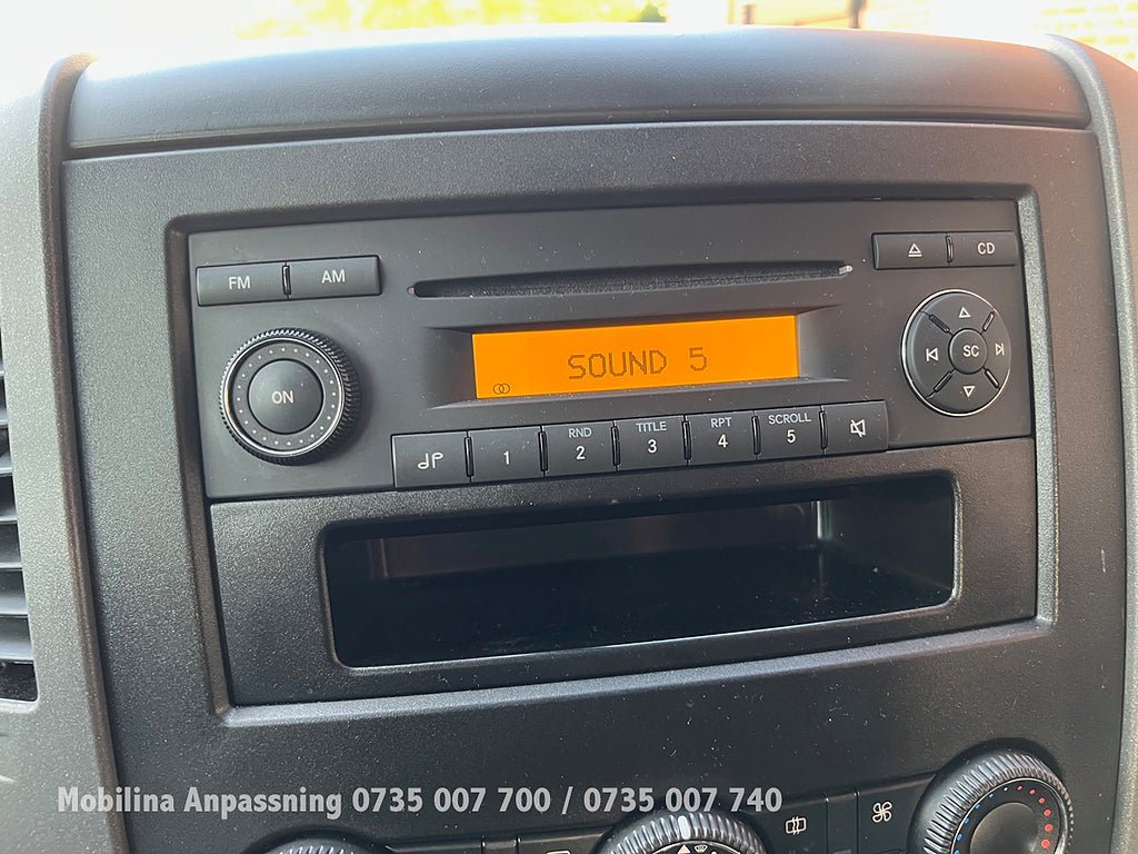 Vehicle Image 42