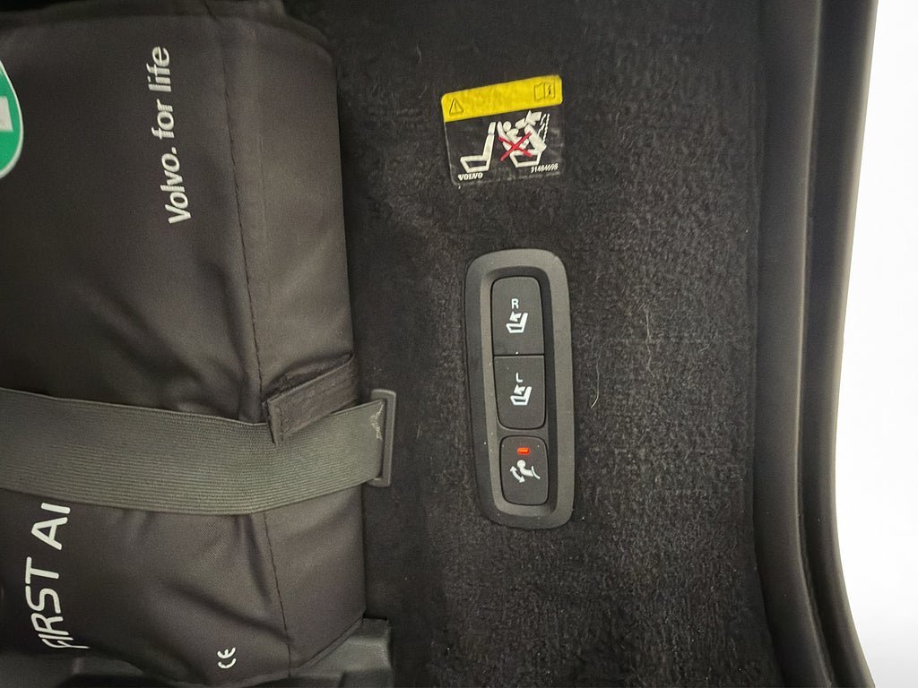 Vehicle Image 34