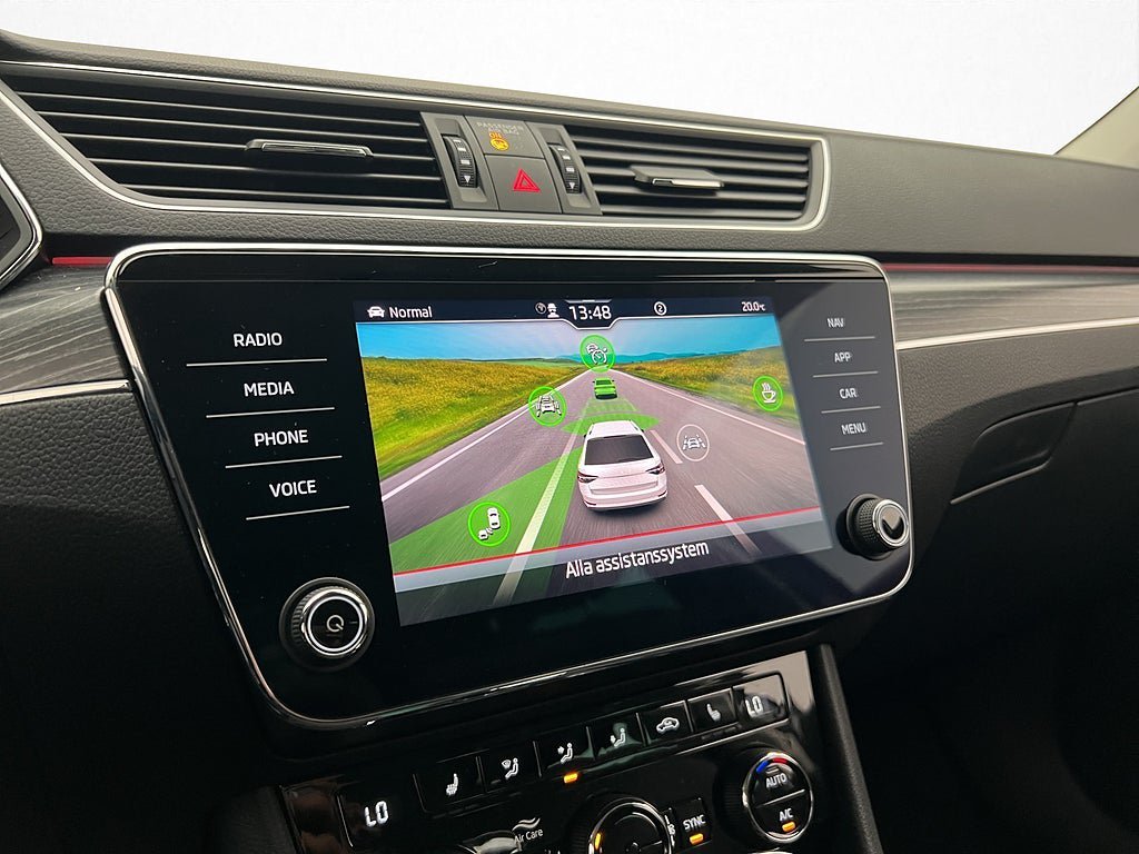 Vehicle Image 22