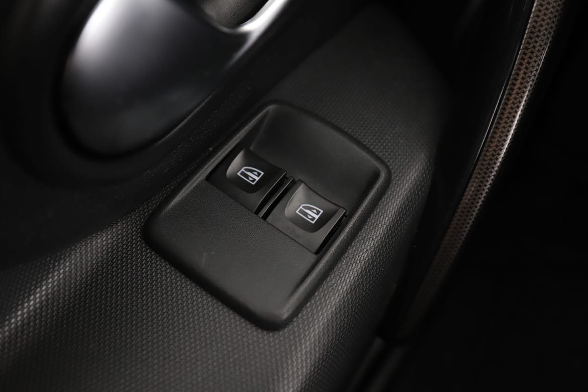 Vehicle Image 53