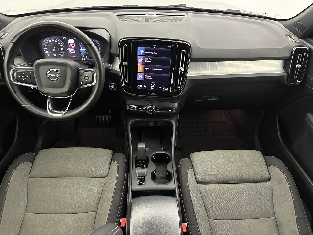 Vehicle Image 17