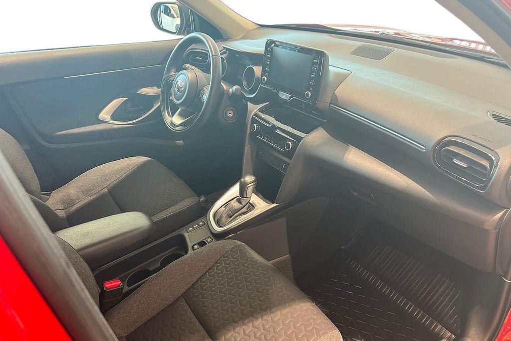 Vehicle Image 7