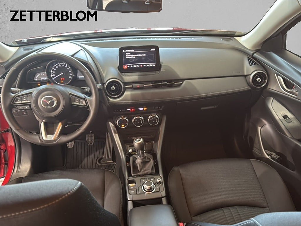 Vehicle Image 10
