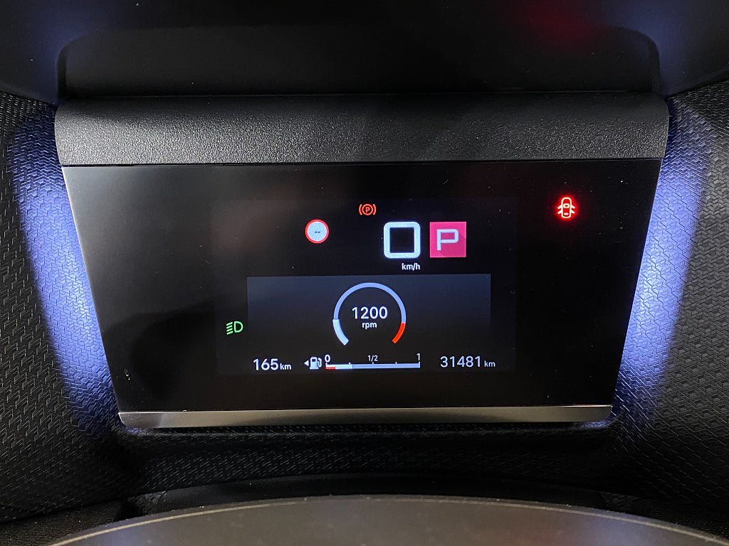 Vehicle Image 15