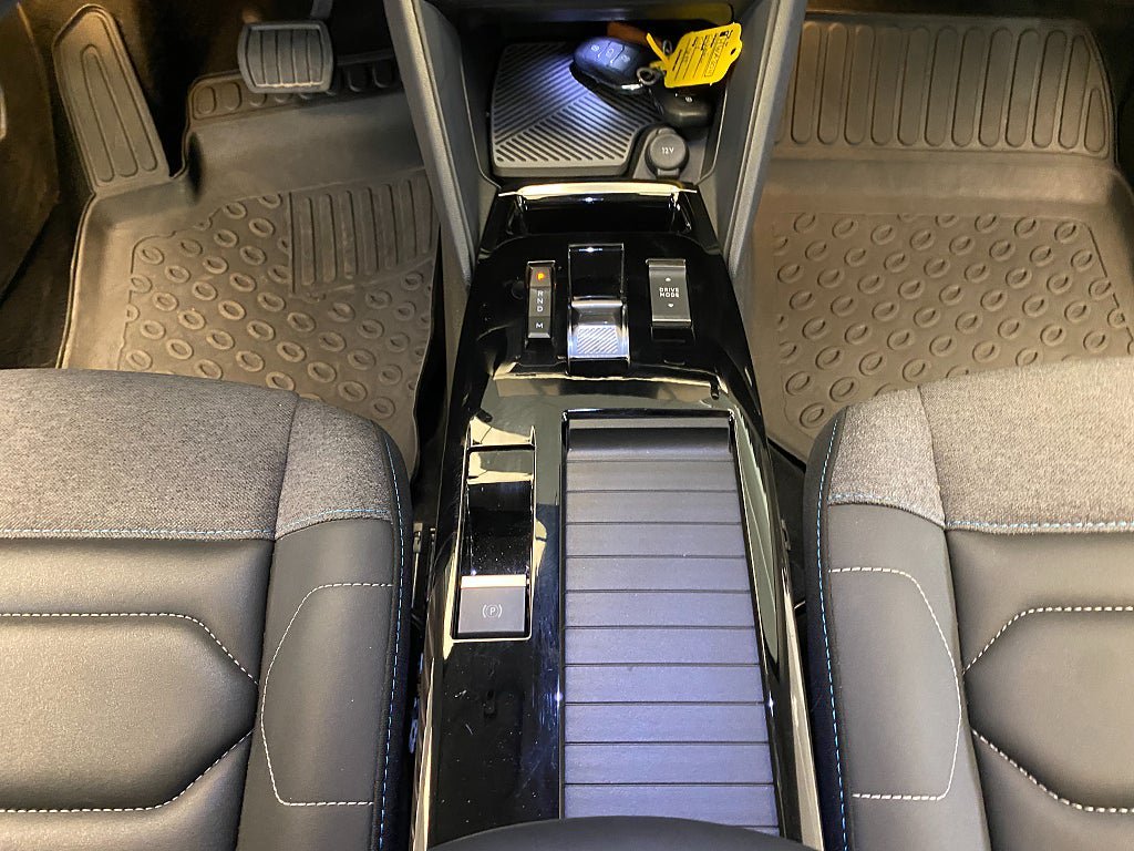 Vehicle Image 45