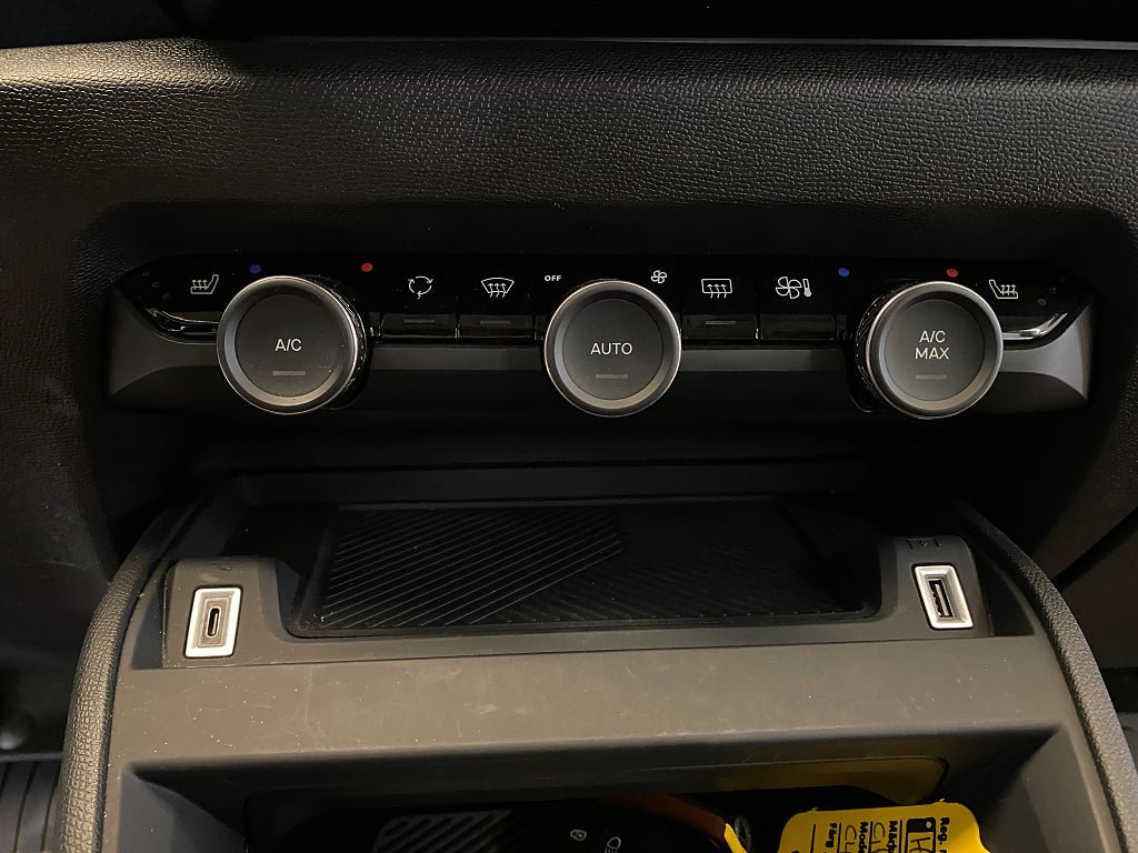 Vehicle Image 50