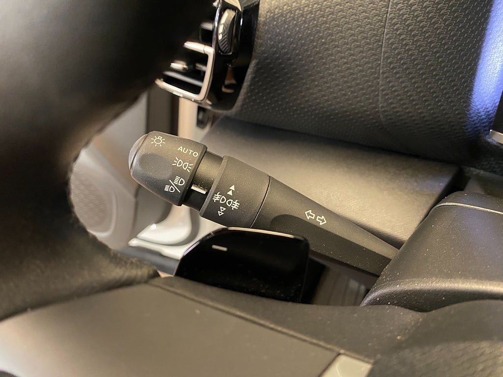 Vehicle Image 60