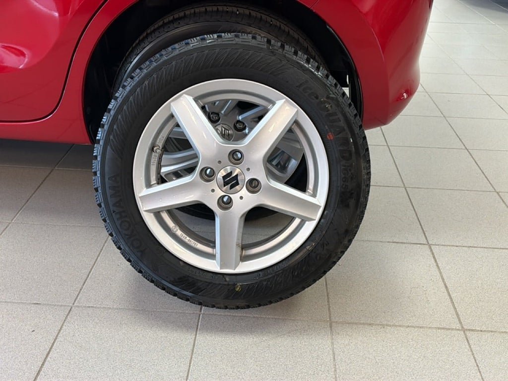 Vehicle Image 20