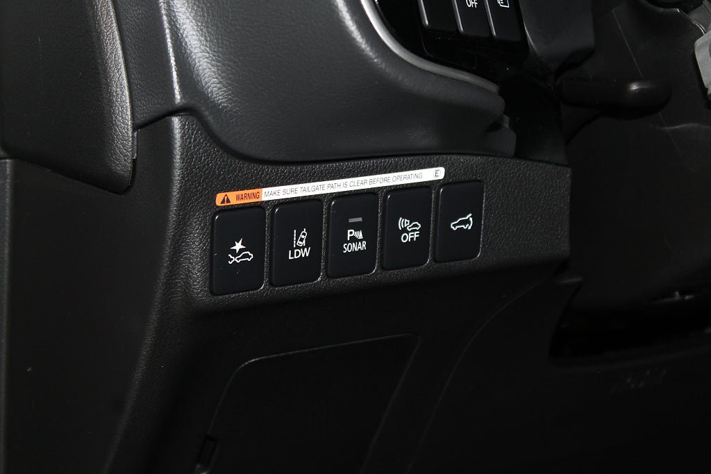 Vehicle Image 26