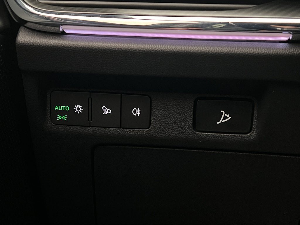 Vehicle Image 29