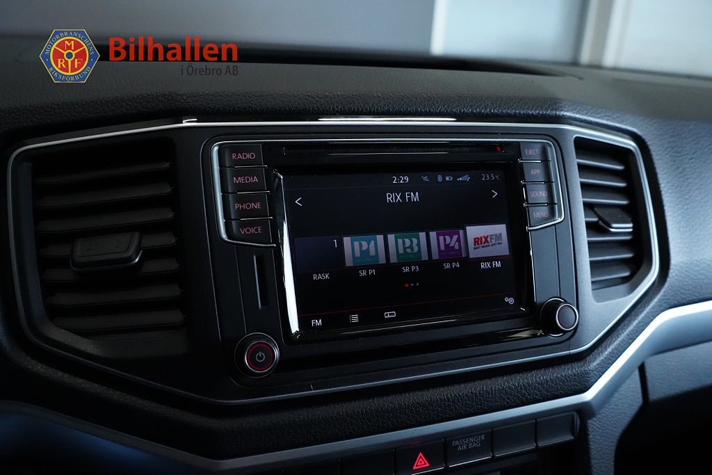 Vehicle Image 30