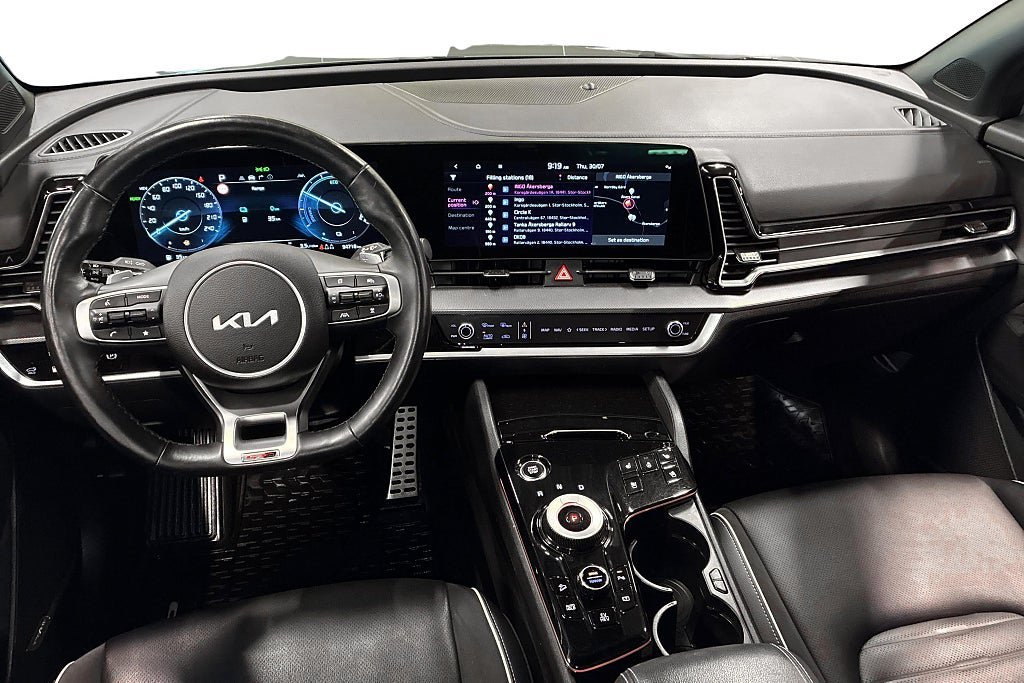 Vehicle Image 9