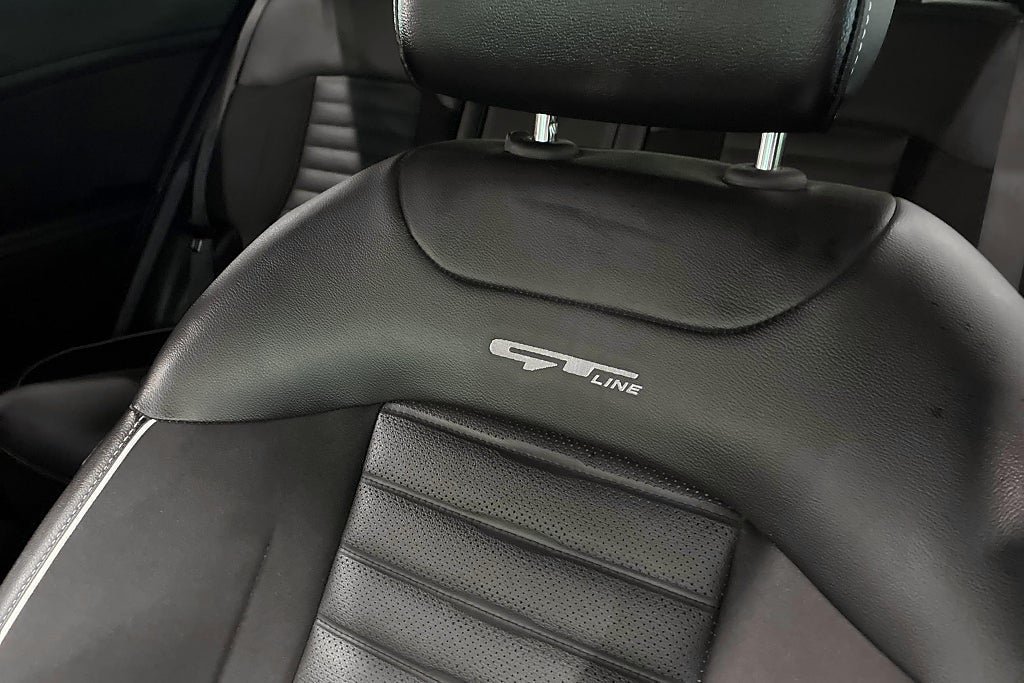 Vehicle Image 24