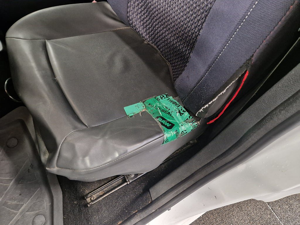 Vehicle Image 16