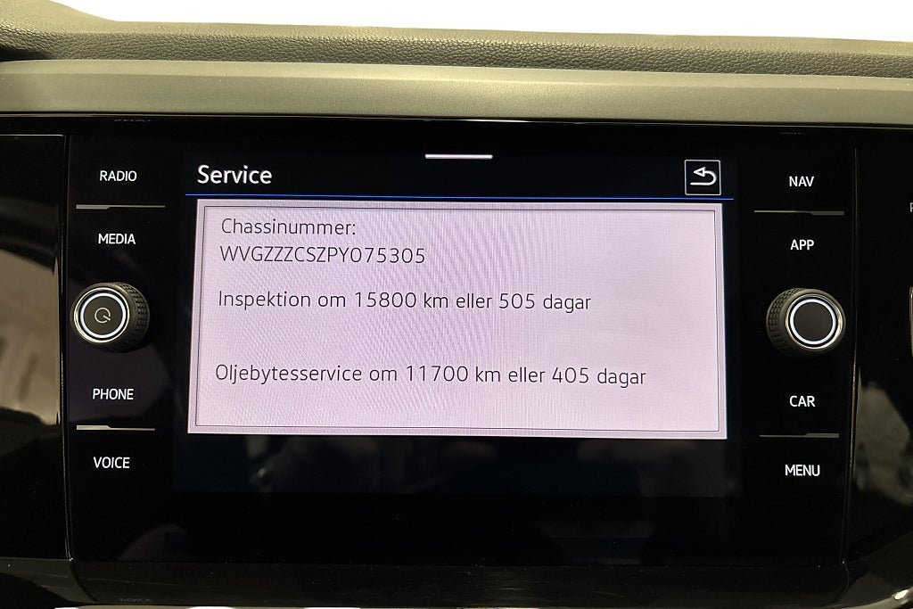 Vehicle Image 22