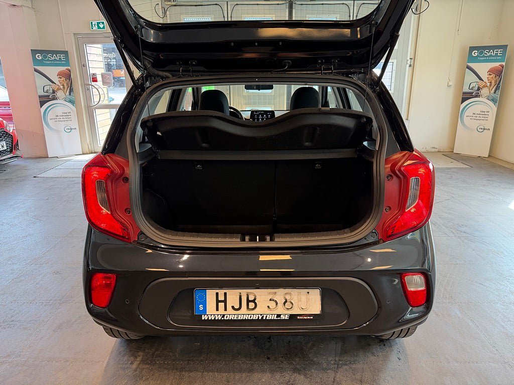 Vehicle Image 21