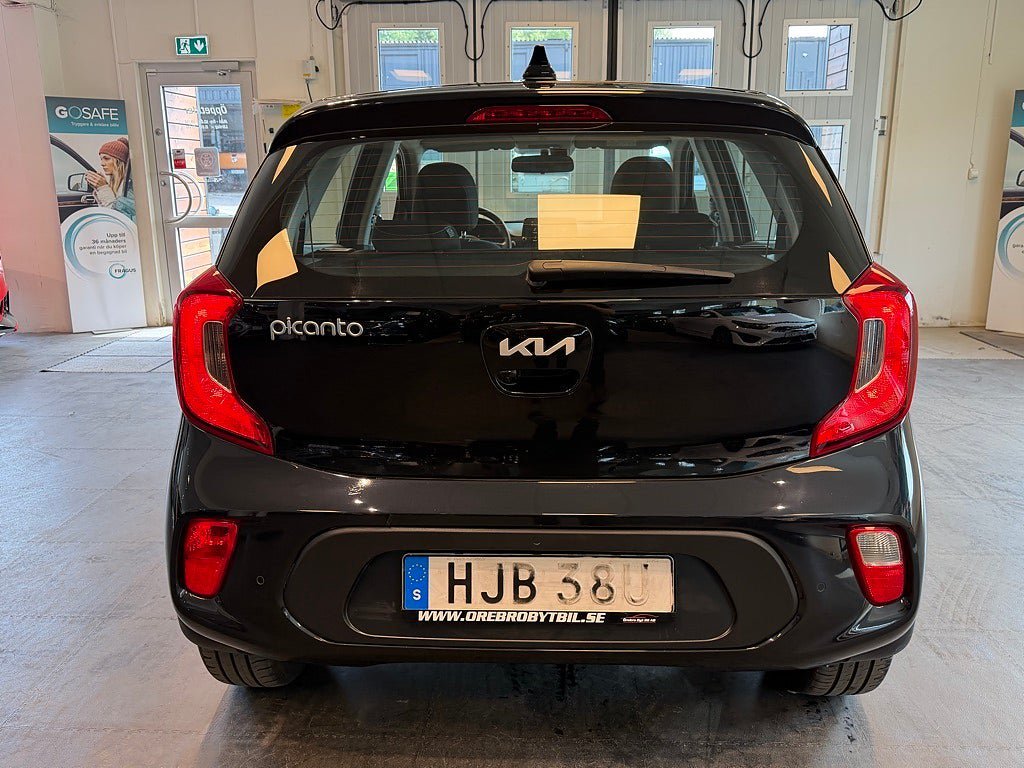 Vehicle Image 22