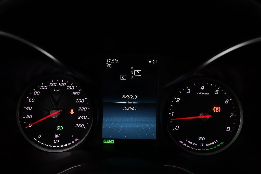 Vehicle Image 16