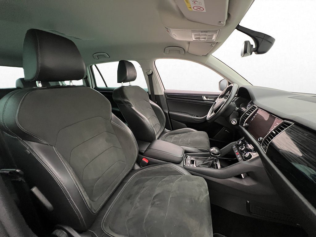 Vehicle Image 23
