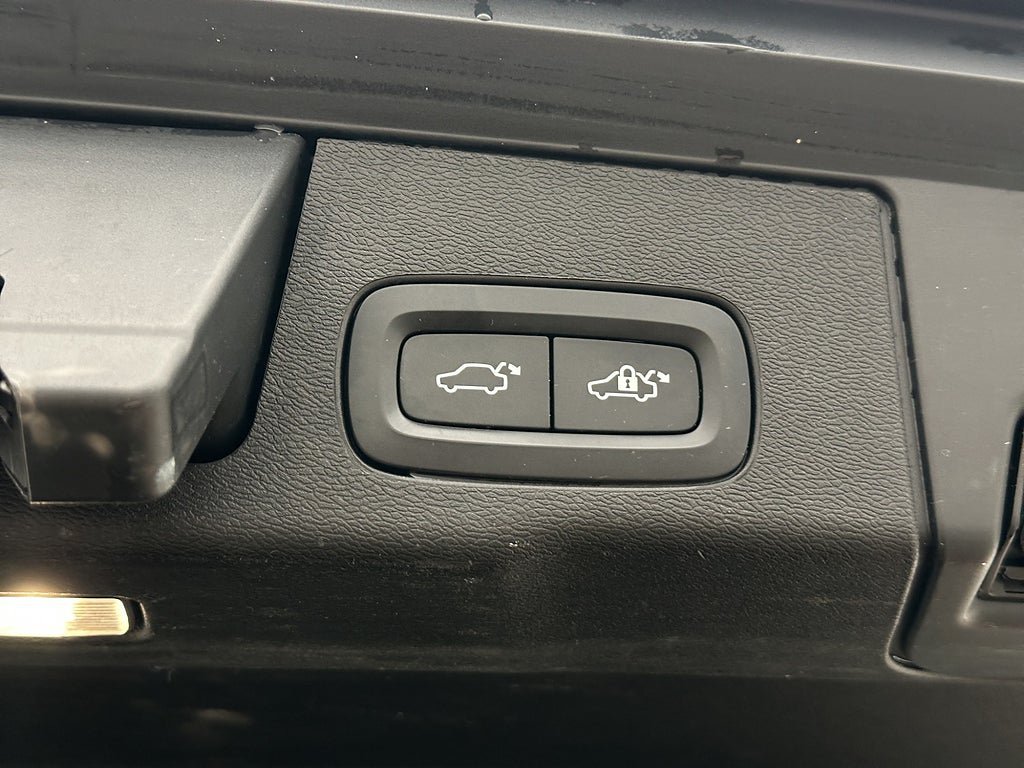 Vehicle Image 29