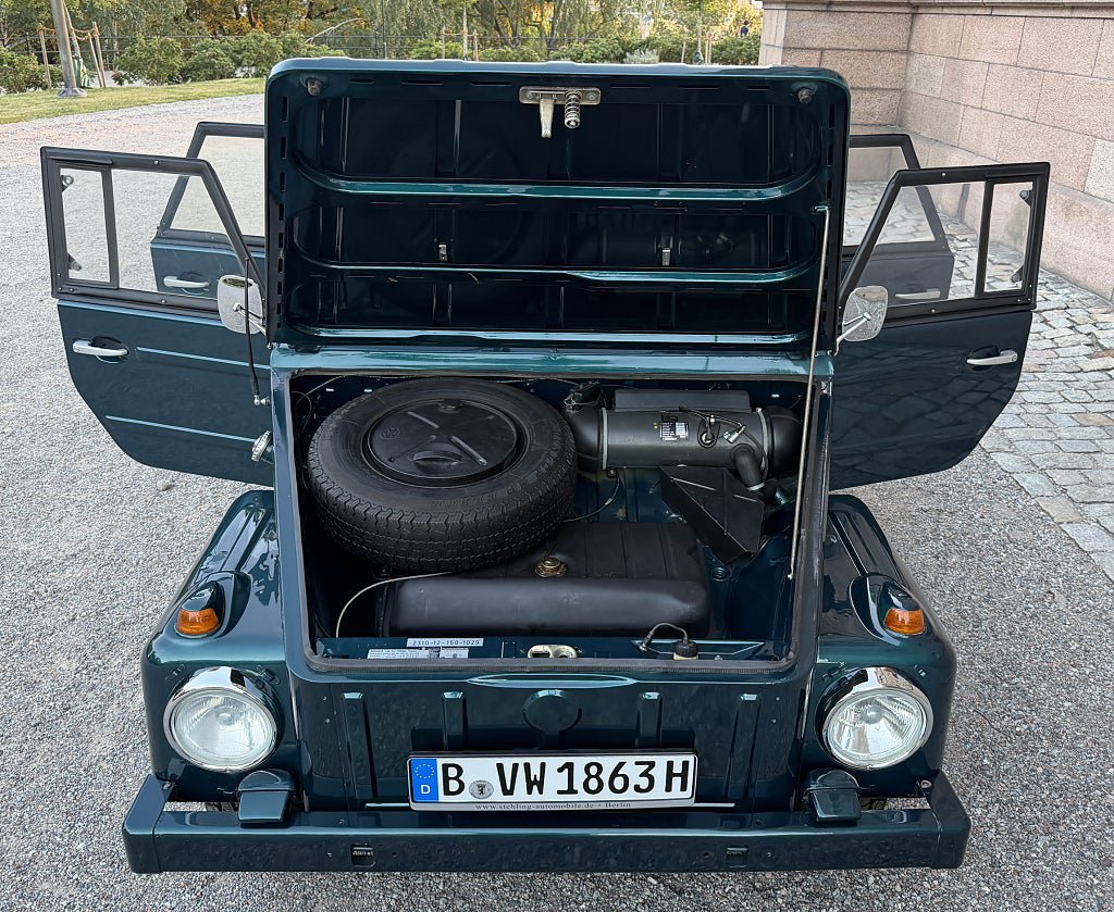 Vehicle Image 25