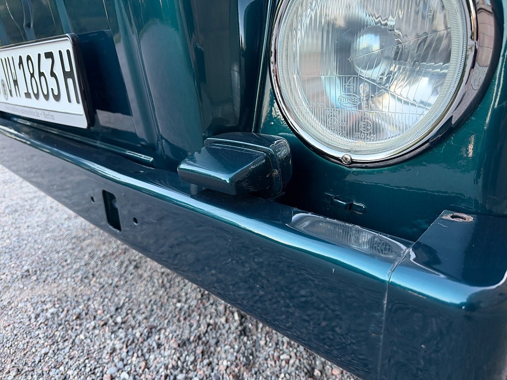 Vehicle Image 32