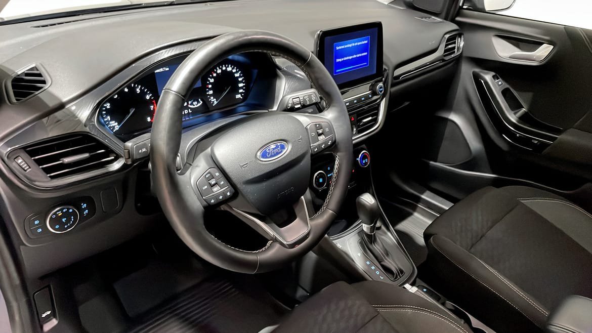 Vehicle Image 7