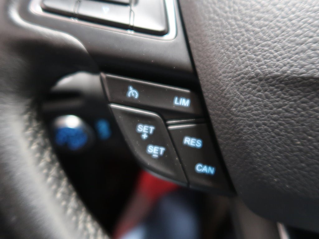 Vehicle Image 27