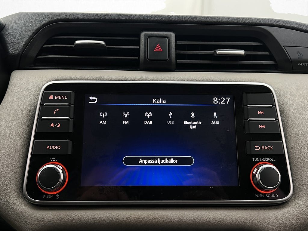 Vehicle Image 17