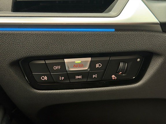 Vehicle Image 29