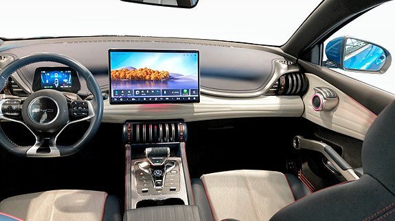 Vehicle Image 7