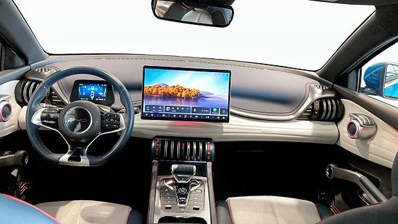 Vehicle Image 8