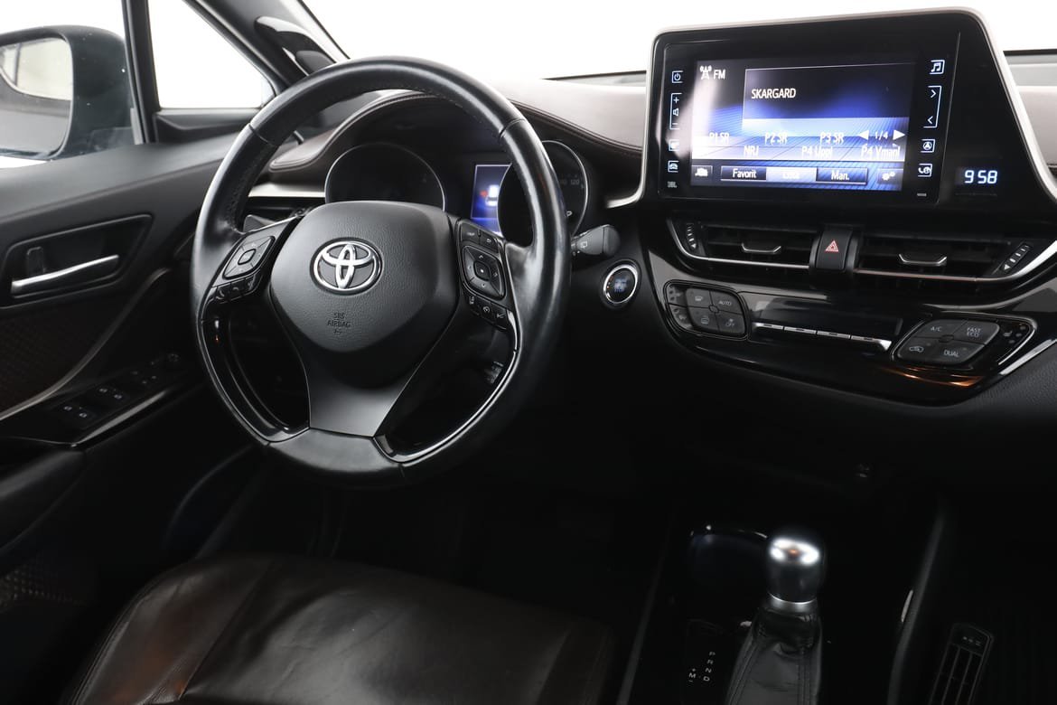 Vehicle Image 14