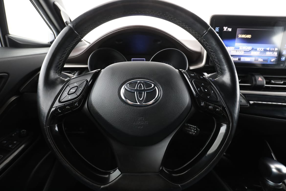 Vehicle Image 19