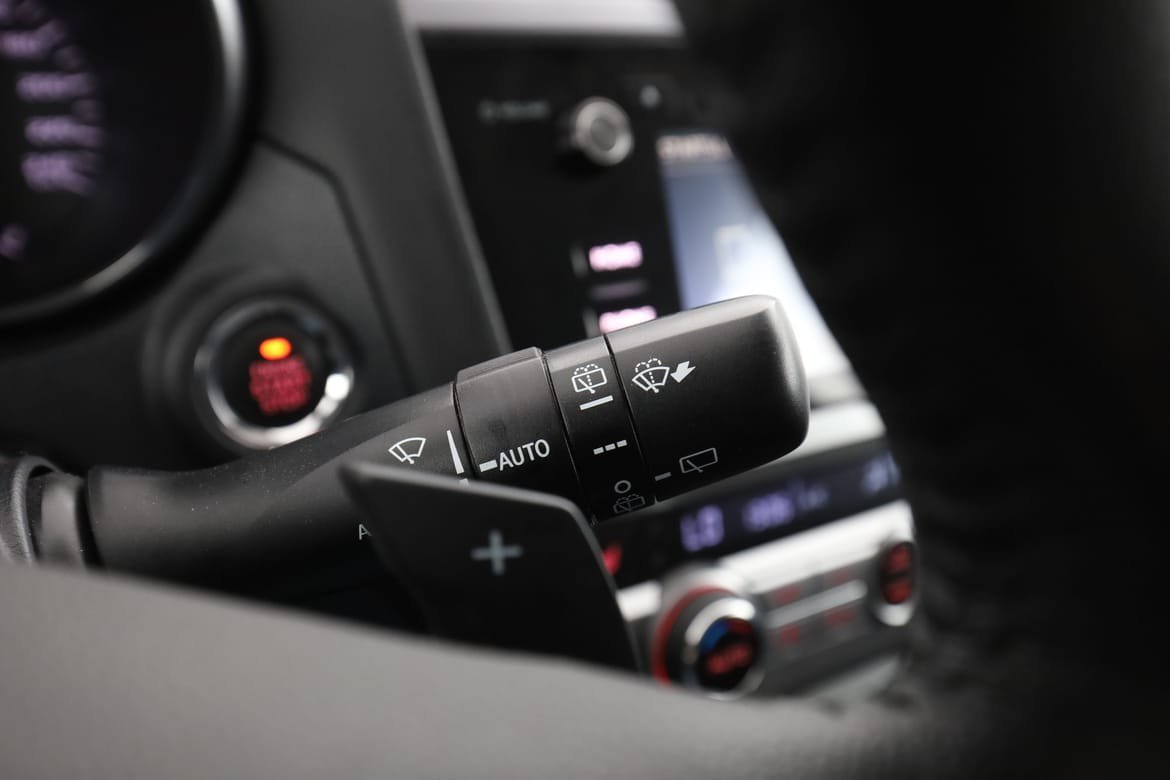 Vehicle Image 32