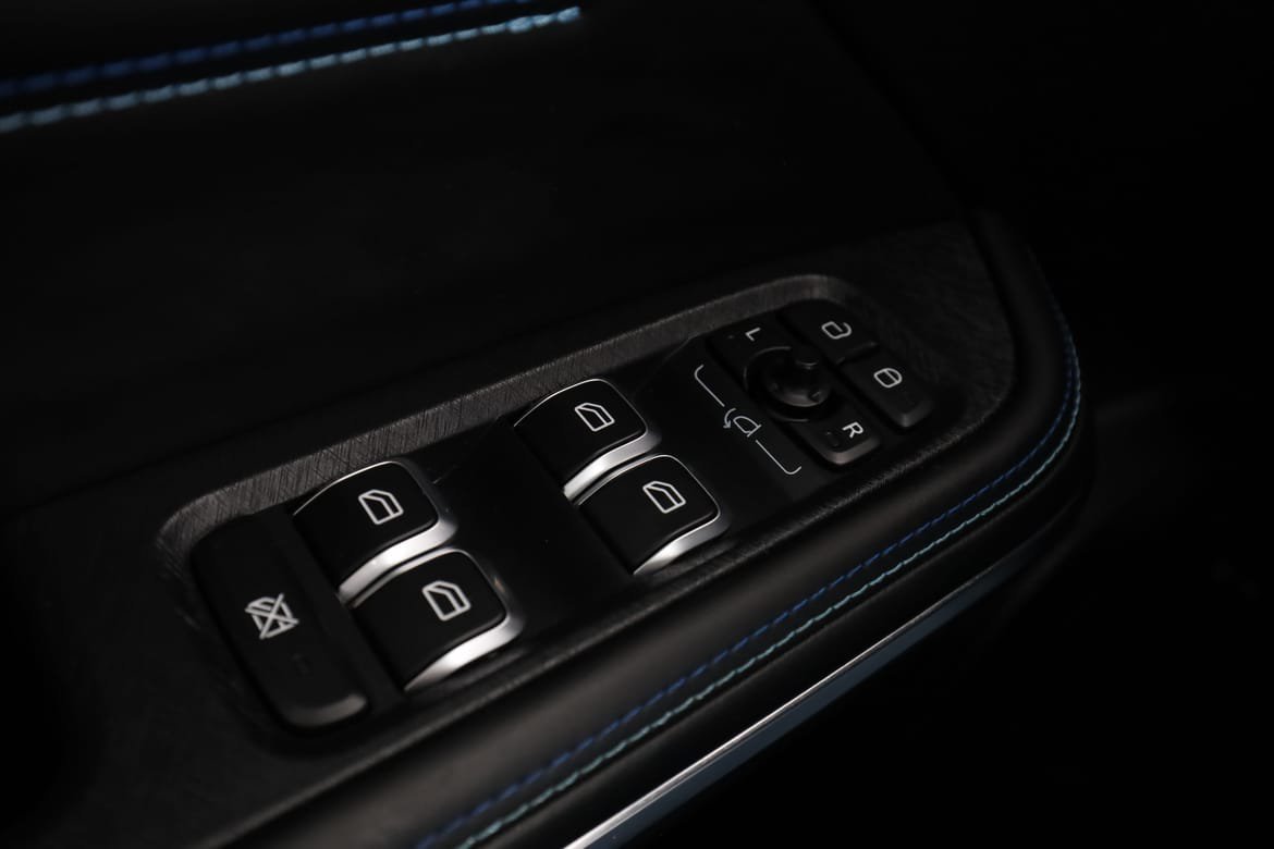 Vehicle Image 37