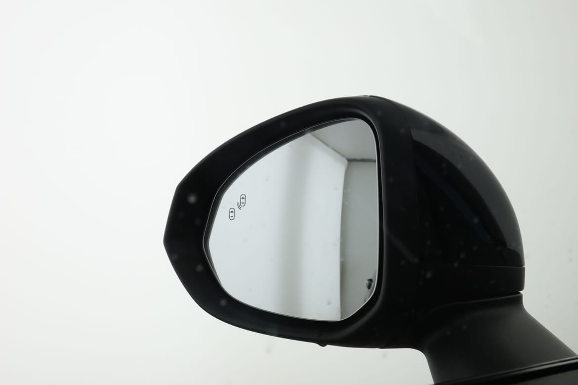 Vehicle Image 38