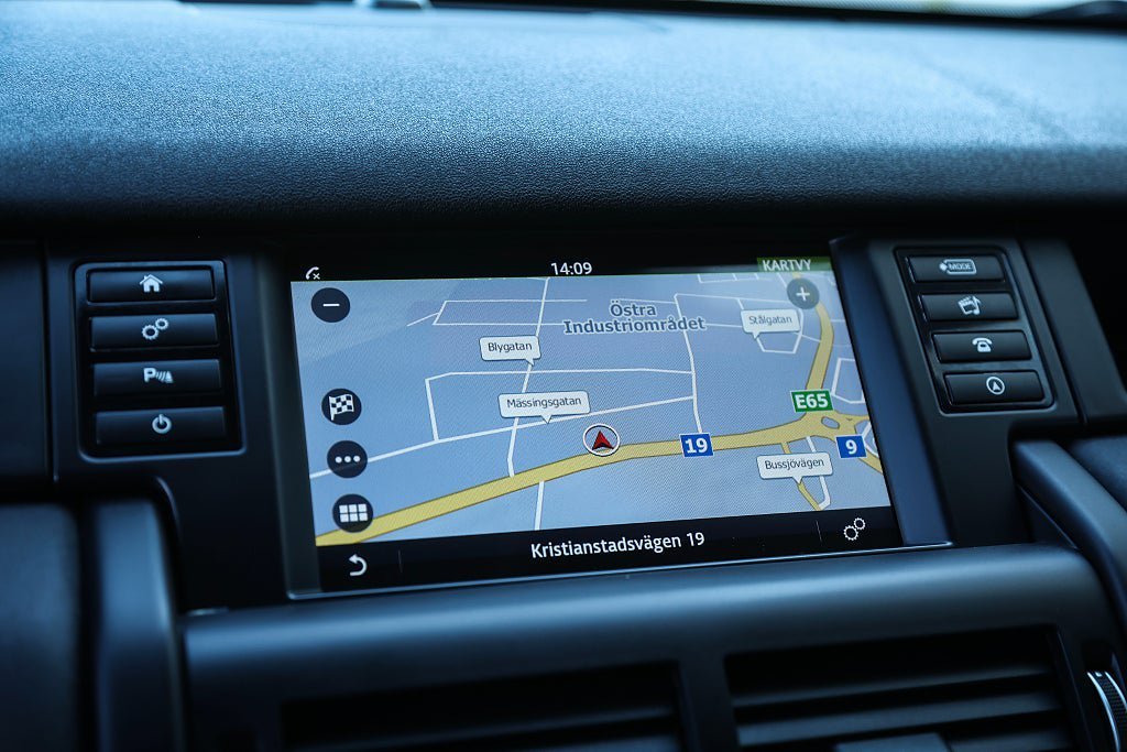 Vehicle Image 16