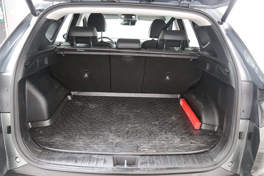 Vehicle Image 32