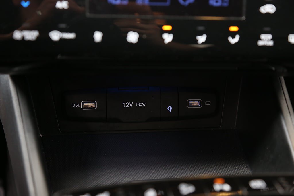 Vehicle Image 27