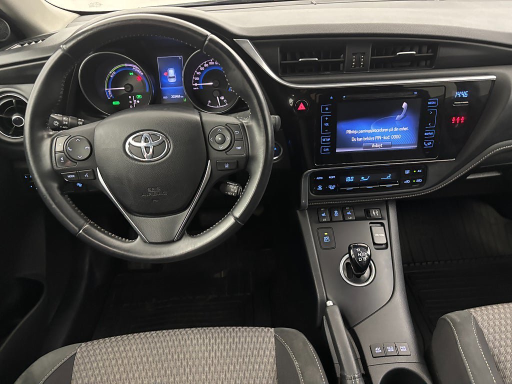 Vehicle Image 18