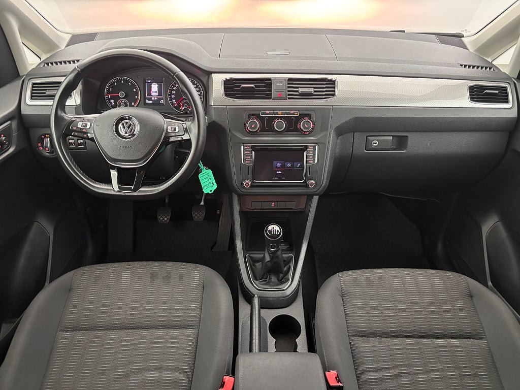 Vehicle Image 16