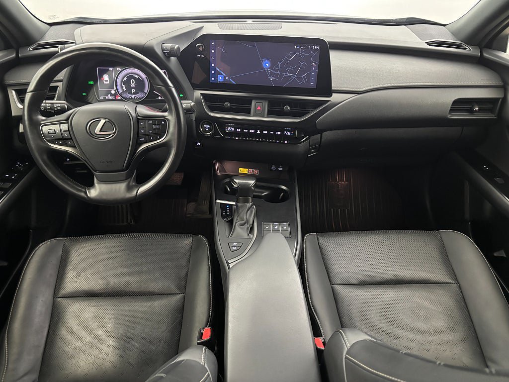 Vehicle Image 17