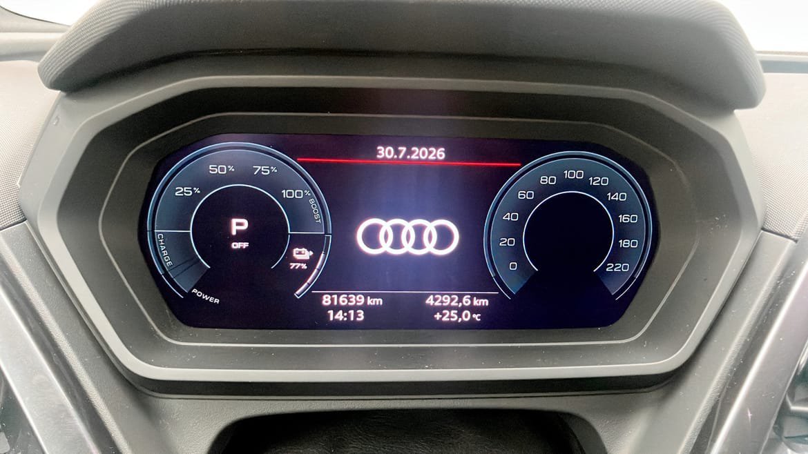 Vehicle Image 13