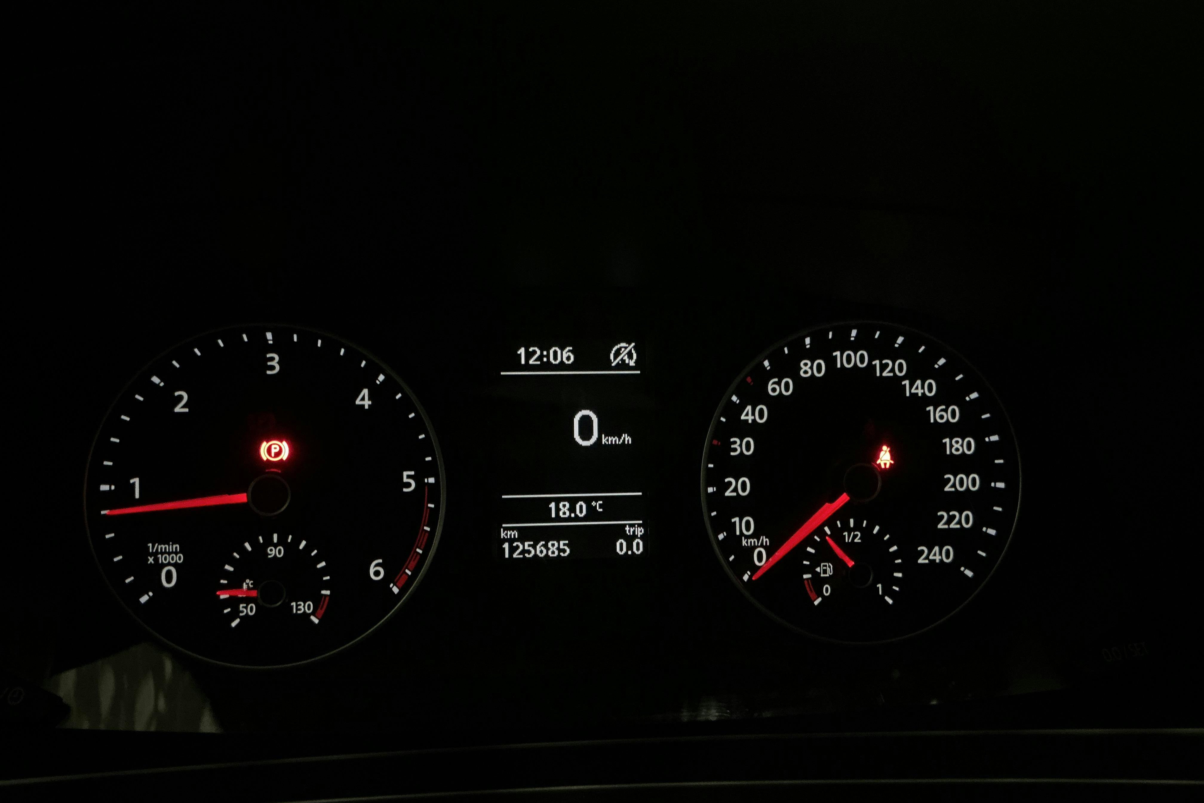Vehicle Image 9